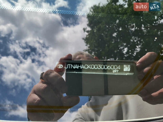 Сірий Тойота Камрі, об'ємом двигуна 2.49 л та пробігом 4 тис. км за 50999 $, фото 4 на Automoto.ua
