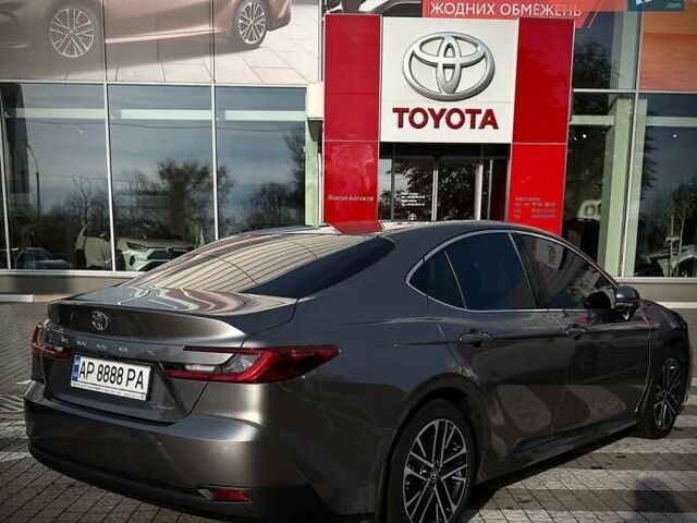 Серый Тойота Камри, объемом двигателя 2.49 л и пробегом 15 тыс. км за 48500 $, фото 3 на Automoto.ua