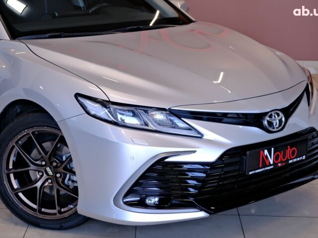 Сірий Тойота Камрі, об'ємом двигуна 2.5 л та пробігом 50 тис. км за 26900 $, фото 2 на Automoto.ua