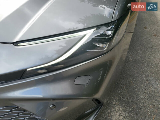Сірий Тойота Камрі, об'ємом двигуна 2.49 л та пробігом 4 тис. км за 50999 $, фото 30 на Automoto.ua