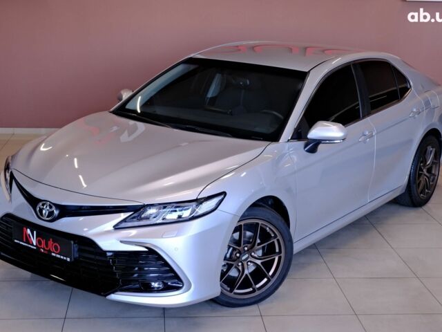 Сірий Тойота Камрі, об'ємом двигуна 2.5 л та пробігом 50 тис. км за 26900 $, фото 1 на Automoto.ua