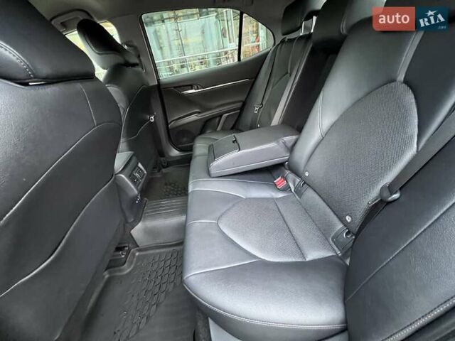 Сірий Тойота Камрі, об'ємом двигуна 2.49 л та пробігом 57 тис. км за 32466 $, фото 19 на Automoto.ua