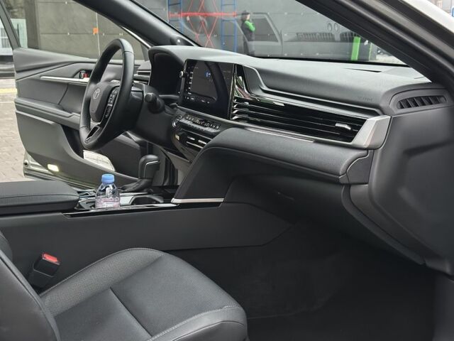 Сірий Тойота Камрі, об'ємом двигуна 2.5 л та пробігом 36 тис. км за 48999 $, фото 10 на Automoto.ua