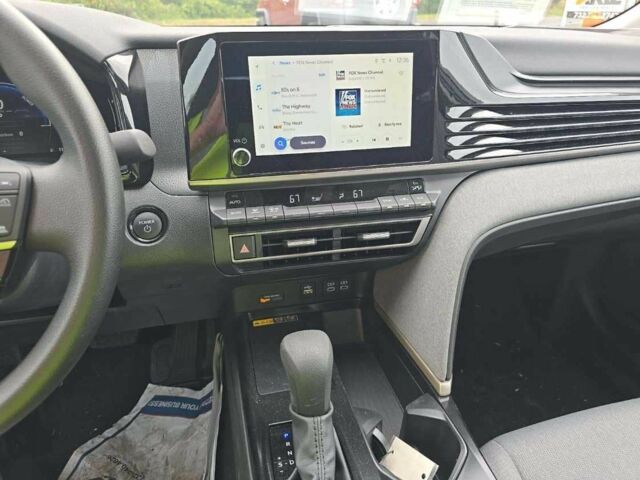 Сірий Тойота Камрі, об'ємом двигуна 0 л та пробігом 12 тис. км за 28000 $, фото 5 на Automoto.ua