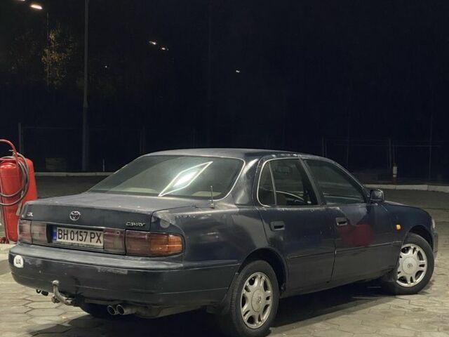 Синій Тойота Камрі, об'ємом двигуна 3 л та пробігом 372 тис. км за 2000 $, фото 2 на Automoto.ua