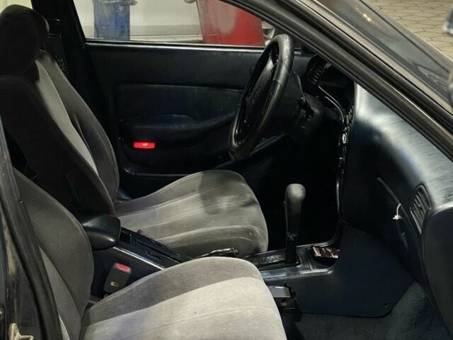 Синій Тойота Камрі, об'ємом двигуна 3 л та пробігом 372 тис. км за 2000 $, фото 4 на Automoto.ua