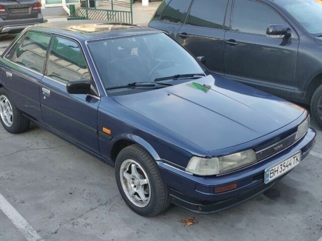 Синий Тойота Камри, объемом двигателя 2 л и пробегом 360 тыс. км за 1850 $, фото 9 на Automoto.ua