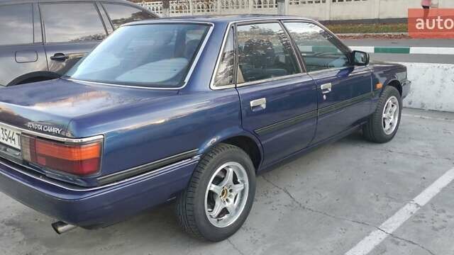 Синий Тойота Камри, объемом двигателя 2 л и пробегом 380 тыс. км за 1800 $, фото 10 на Automoto.ua