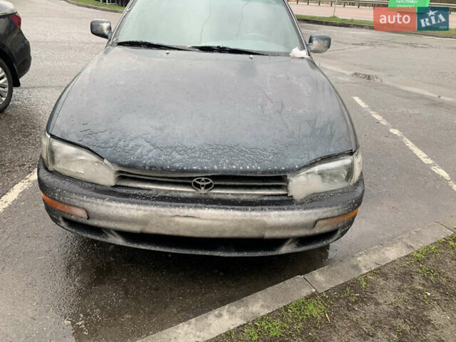 Синий Тойота Камри, объемом двигателя 2.16 л и пробегом 450 тыс. км за 1700 $, фото 7 на Automoto.ua