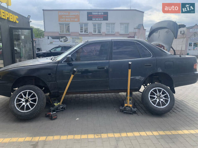 Синий Тойота Камри, объемом двигателя 2.16 л и пробегом 450 тыс. км за 1700 $, фото 3 на Automoto.ua