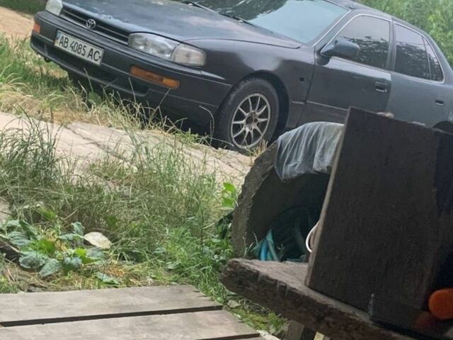 Синий Тойота Камри, объемом двигателя 2.2 л и пробегом 422 тыс. км за 1700 $, фото 5 на Automoto.ua