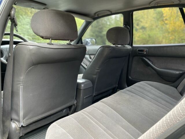 Синий Тойота Камри, объемом двигателя 2.2 л и пробегом 360 тыс. км за 2300 $, фото 6 на Automoto.ua