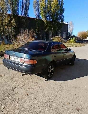 Синий Тойота Камри, объемом двигателя 2.2 л и пробегом 180 тыс. км за 2300 $, фото 6 на Automoto.ua