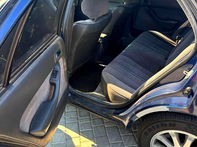 Синий Тойота Камри, объемом двигателя 2.2 л и пробегом 380 тыс. км за 3500 $, фото 6 на Automoto.ua