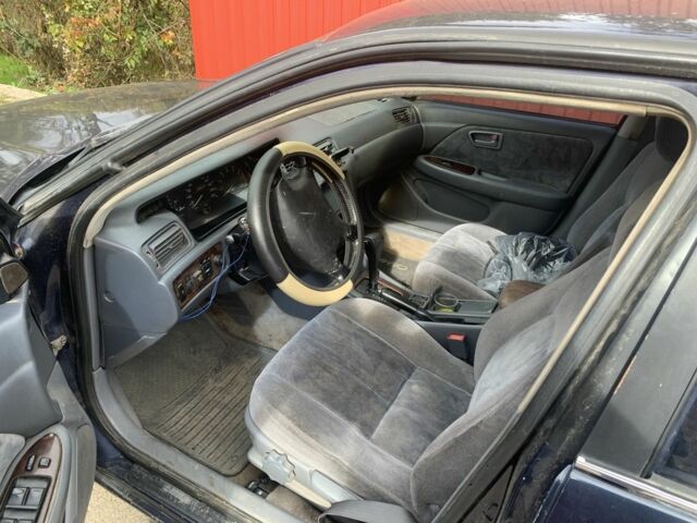 Синий Тойота Камри, объемом двигателя 2.2 л и пробегом 442 тыс. км за 2650 $, фото 7 на Automoto.ua