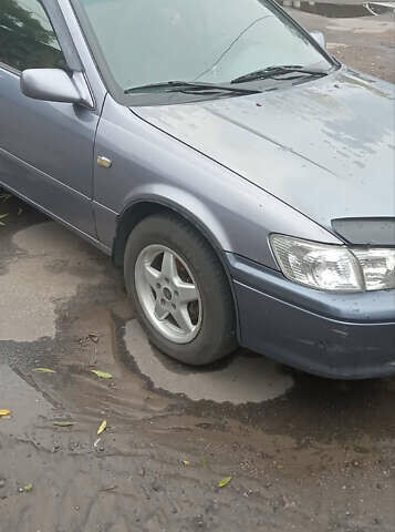 Синий Тойота Камри, объемом двигателя 2.2 л и пробегом 300 тыс. км за 2700 $, фото 8 на Automoto.ua