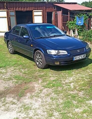 Синий Тойота Камри, объемом двигателя 2.16 л и пробегом 366 тыс. км за 4100 $, фото 8 на Automoto.ua