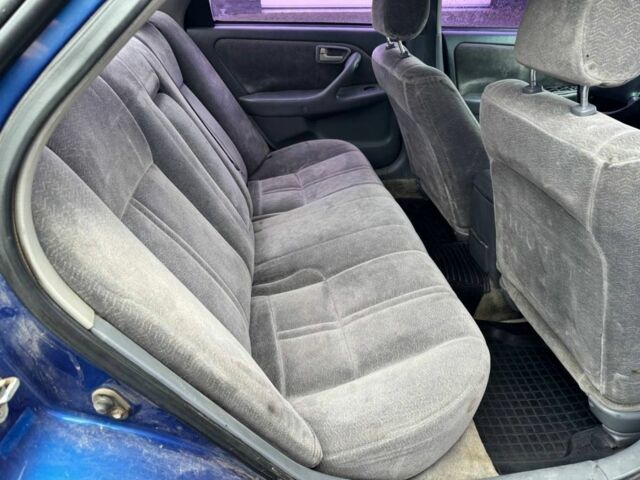 Синій Тойота Камрі, об'ємом двигуна 2.2 л та пробігом 290 тис. км за 3800 $, фото 19 на Automoto.ua