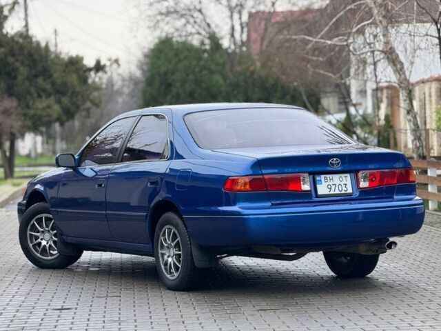 Синій Тойота Камрі, об'ємом двигуна 2.2 л та пробігом 290 тис. км за 3800 $, фото 14 на Automoto.ua