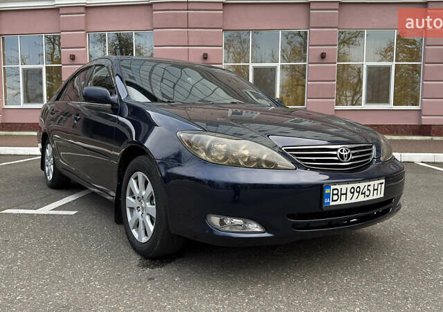 Синій Тойота Камрі, об'ємом двигуна 3 л та пробігом 415 тис. км за 5900 $, фото 2 на Automoto.ua