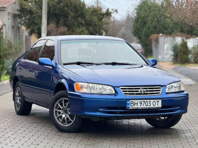 Синій Тойота Камрі, об'ємом двигуна 2.2 л та пробігом 290 тис. км за 3800 $, фото 6 на Automoto.ua