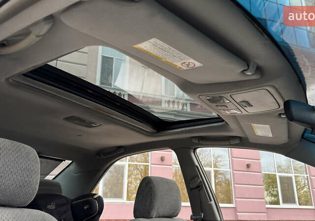 Синій Тойота Камрі, об'ємом двигуна 3 л та пробігом 415 тис. км за 5900 $, фото 13 на Automoto.ua