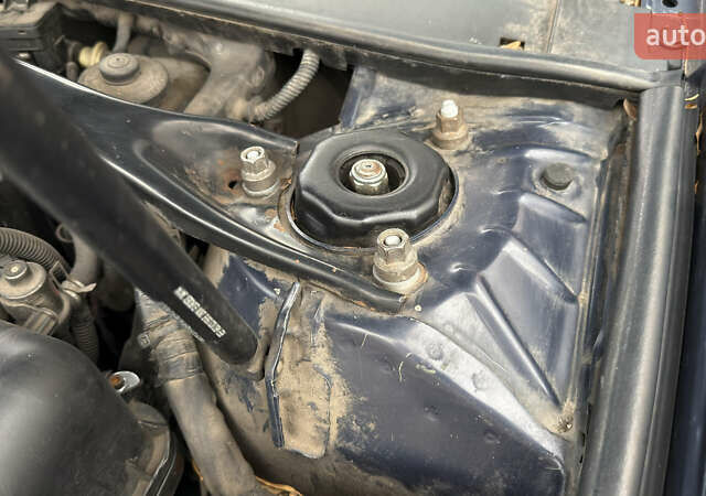 Синій Тойота Камрі, об'ємом двигуна 3 л та пробігом 415 тис. км за 5900 $, фото 14 на Automoto.ua