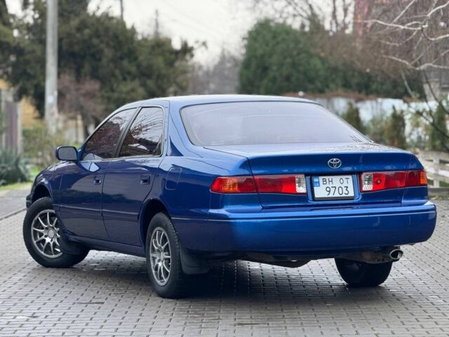 Синій Тойота Камрі, об'ємом двигуна 2.2 л та пробігом 290 тис. км за 3800 $, фото 13 на Automoto.ua