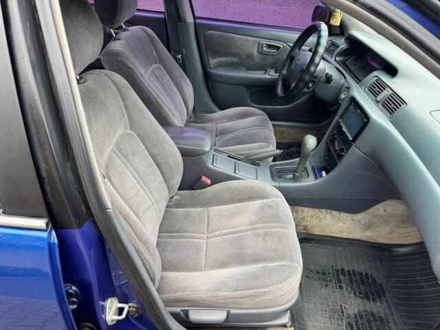 Синій Тойота Камрі, об'ємом двигуна 2.2 л та пробігом 290 тис. км за 3800 $, фото 17 на Automoto.ua