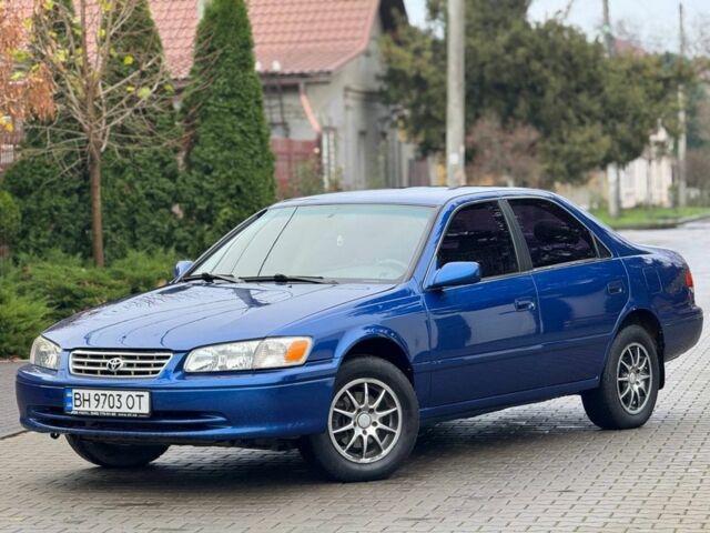 Синій Тойота Камрі, об'ємом двигуна 2.2 л та пробігом 290 тис. км за 3800 $, фото 2 на Automoto.ua