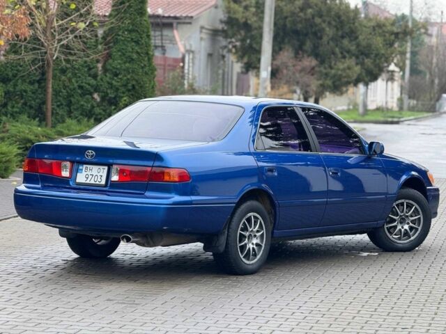 Синій Тойота Камрі, об'ємом двигуна 2.2 л та пробігом 290 тис. км за 3800 $, фото 12 на Automoto.ua