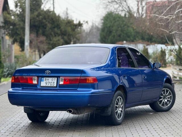 Синій Тойота Камрі, об'ємом двигуна 2.2 л та пробігом 290 тис. км за 3800 $, фото 11 на Automoto.ua