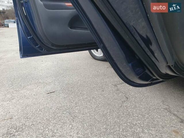 Синій Тойота Камрі, об'ємом двигуна 2.36 л та пробігом 300 тис. км за 5300 $, фото 12 на Automoto.ua