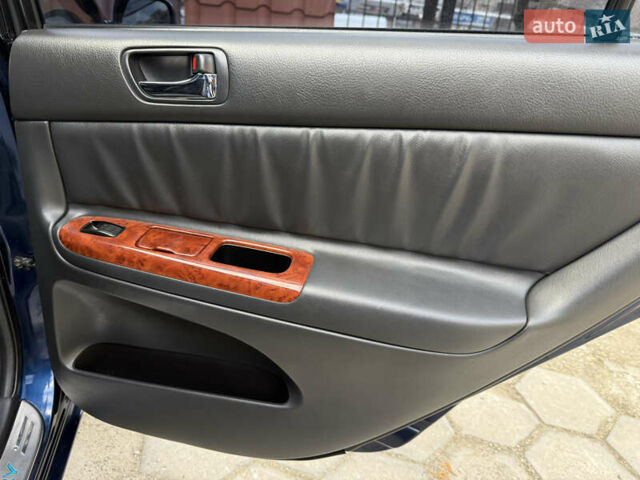 Синий Тойота Камри, объемом двигателя 3 л и пробегом 138 тыс. км за 6900 $, фото 42 на Automoto.ua