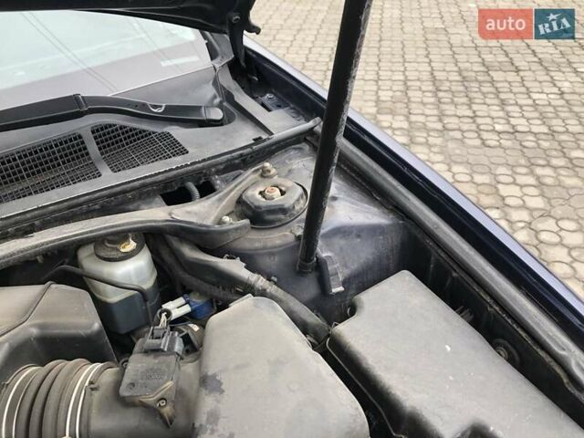 Синій Тойота Камрі, об'ємом двигуна 3 л та пробігом 265 тис. км за 7200 $, фото 35 на Automoto.ua