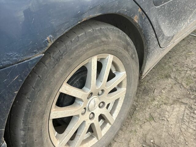 Синий Тойота Камри, объемом двигателя 2.4 л и пробегом 500 тыс. км за 3500 $, фото 3 на Automoto.ua