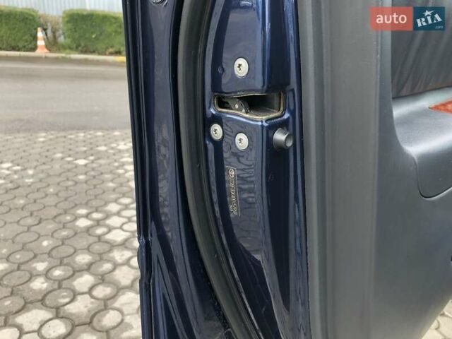 Синій Тойота Камрі, об'ємом двигуна 3 л та пробігом 265 тис. км за 7200 $, фото 81 на Automoto.ua