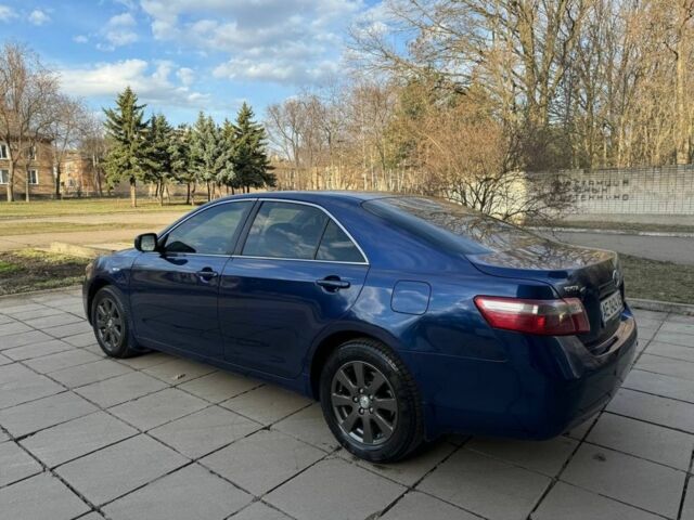 Синий Тойота Камри, объемом двигателя 2.4 л и пробегом 325 тыс. км за 6300 $, фото 4 на Automoto.ua