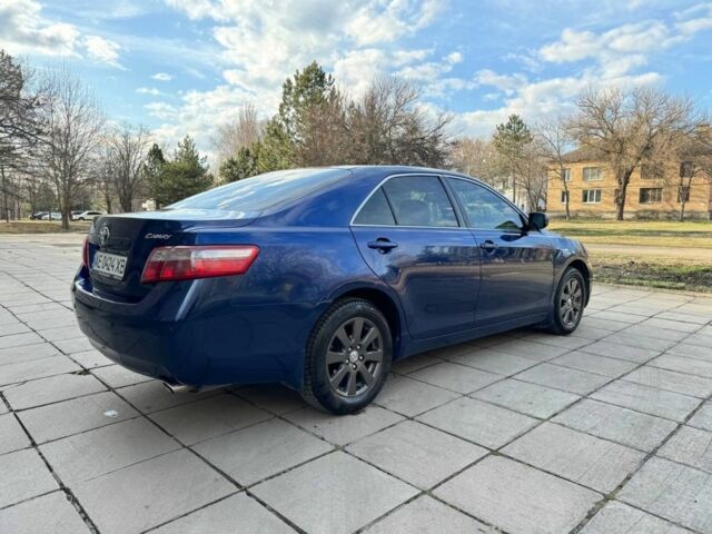 Синий Тойота Камри, объемом двигателя 2.4 л и пробегом 325 тыс. км за 6300 $, фото 3 на Automoto.ua