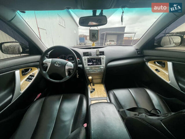 Синий Тойота Камри, объемом двигателя 3.46 л и пробегом 260 тыс. км за 7900 $, фото 11 на Automoto.ua