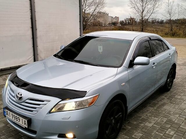 Синий Тойота Камри, объемом двигателя 3.5 л и пробегом 260 тыс. км за 7900 $, фото 1 на Automoto.ua