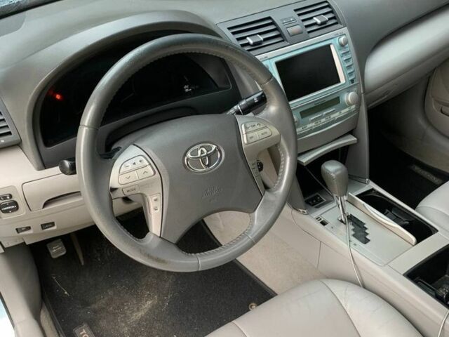 Синий Тойота Камри, объемом двигателя 2.4 л и пробегом 310 тыс. км за 9500 $, фото 14 на Automoto.ua