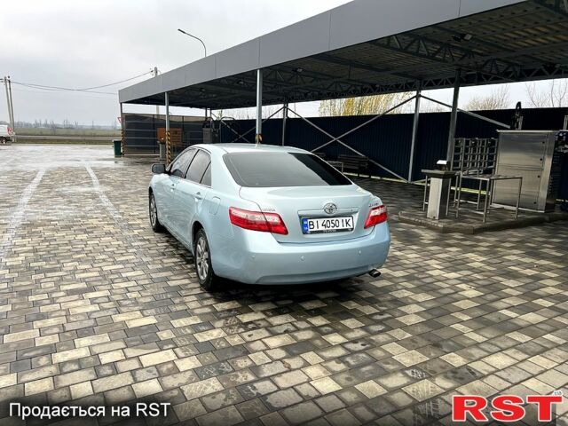 Синий Тойота Камри, объемом двигателя 2.4 л и пробегом 189 тыс. км за 8500 $, фото 1 на Automoto.ua