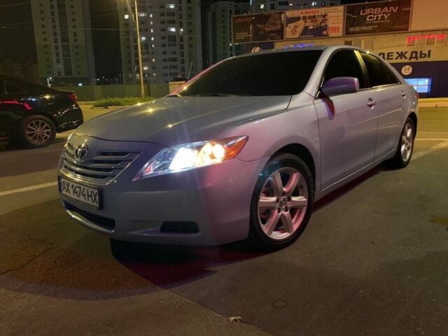 Синий Тойота Камри, объемом двигателя 2.4 л и пробегом 310 тыс. км за 9500 $, фото 13 на Automoto.ua