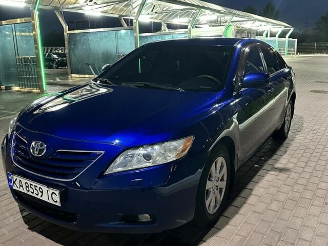 Синій Тойота Камрі, об'ємом двигуна 3.5 л та пробігом 340 тис. км за 8700 $, фото 1 на Automoto.ua