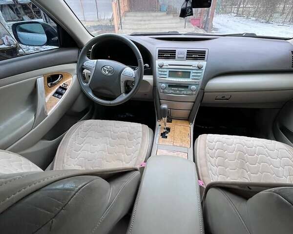 Синій Тойота Камрі, об'ємом двигуна 2.36 л та пробігом 280 тис. км за 7320 $, фото 9 на Automoto.ua