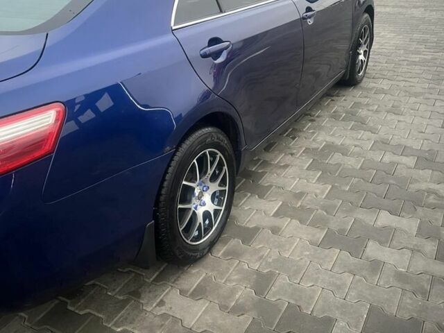 Синий Тойота Камри, объемом двигателя 3.5 л и пробегом 350 тыс. км за 7200 $, фото 5 на Automoto.ua