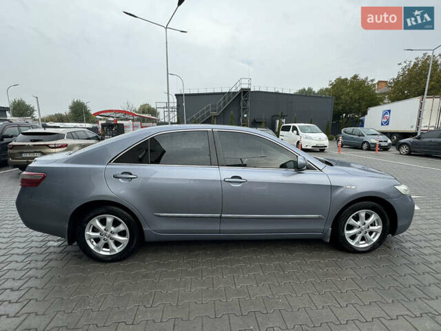 Синій Тойота Камрі, об'ємом двигуна 2.4 л та пробігом 106 тис. км за 9300 $, фото 45 на Automoto.ua