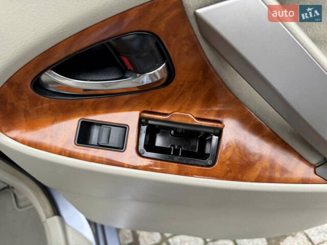 Синий Тойота Камри, объемом двигателя 2.4 л и пробегом 106 тыс. км за 9999 $, фото 39 на Automoto.ua