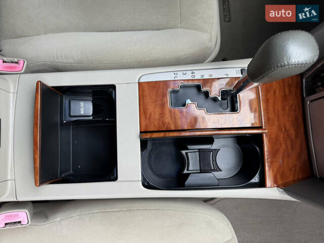 Синий Тойота Камри, объемом двигателя 2.4 л и пробегом 106 тыс. км за 9999 $, фото 44 на Automoto.ua